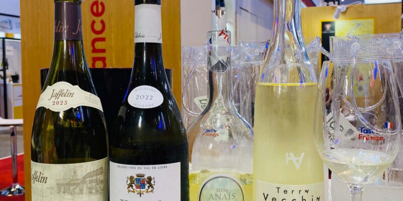 Pic02: White wine journey 白葡萄酒之旅: Chablis, Touraine, Languedoc and Corsica